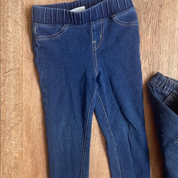 Garanimals Girls Denim Jogger Pants - Dark Blue, Blue, Light Blue | Size 2T - Picture 7 of 8
